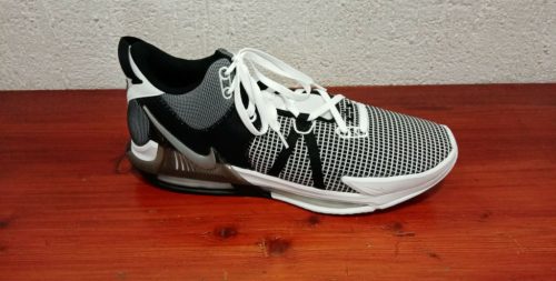 LEBRON WITNESS VII nagyméretű cipő - fekete - 52.5