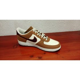 AIR FORCE 1 07 LV8 nagyméretű cipő - fehér - 52.5