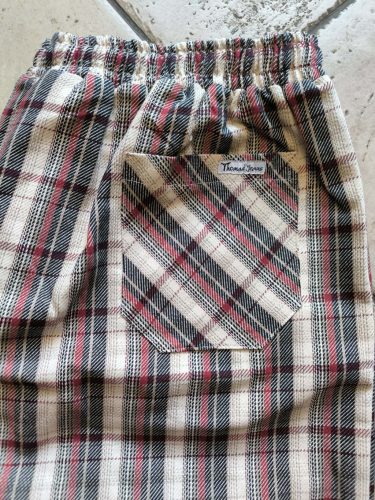 Thomas kockás vászonshort  kockás drapp-piros-fekete - 7XL